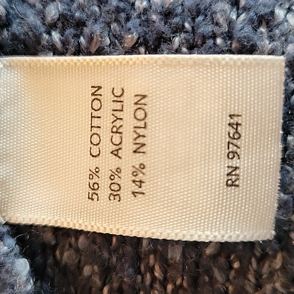 J. Jill Sleeveless Sweater Vest. - Picture 8 of 12